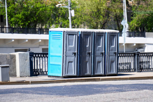 Best Porta potty rental near me  in De Pere, WI